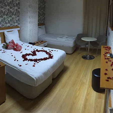 Avcilar Inci Hotel 3*